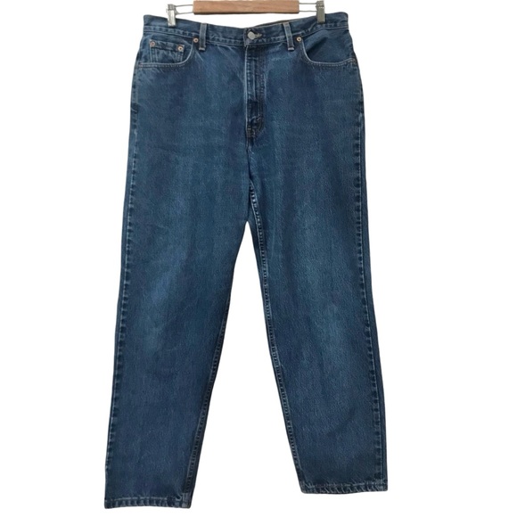 Levi's Denim - Levis 560 Denim Mom Jeans High Rise Red Tab Size 16 S Vintage Y2K - Inseam 30.5"